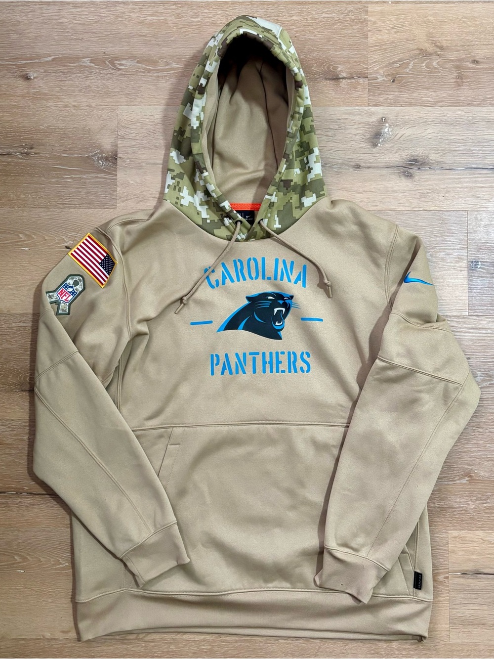 Carolina Panthers Hoodie Mens XL Beige Camo Salute To Service Nike Pullover
